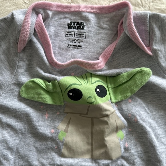 18-24m starwars onsies, Zara shorts, carters sweat pants Mandalorian - Picture 4 of 12